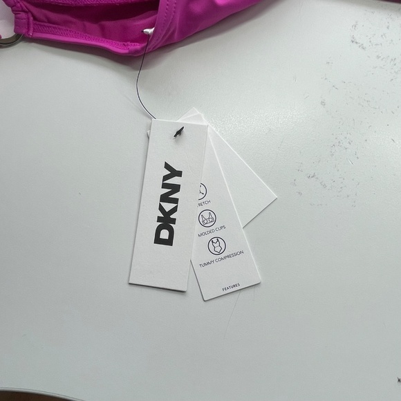 DKNY Womens Twist Front Pink Ruched One Piece Swimsuit Small - Picture 5 of 6